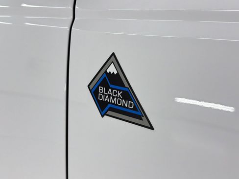 Used 2022 Ford Bronco Black Diamond AWD/4WD image 33