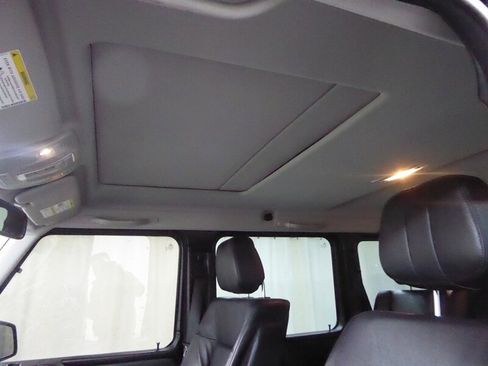 Used 2016 Mercedes-Benz G 550 image 20