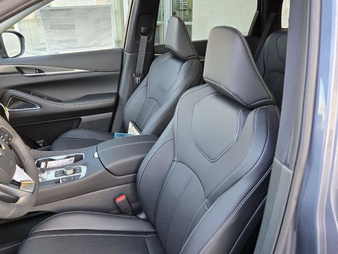 New 2026 INFINITI QX60 Luxe w/ Cargo Package image 7