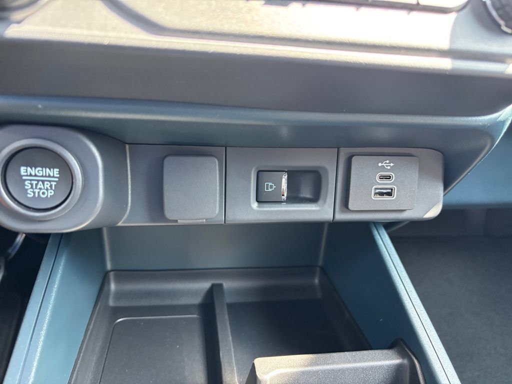 New 2026 Ford Maverick Tremor AWD/4WD image 18