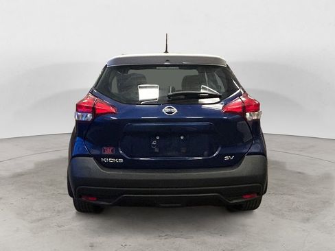 Used 2018 Nissan Kicks SV FWD image 5