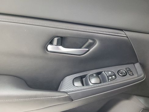 Used 2020 Nissan Sentra SV FWD image 27