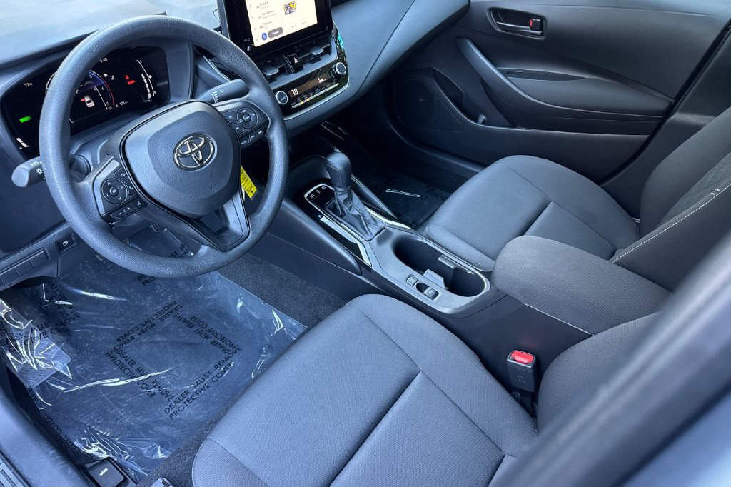 Certified 2026 Toyota Corolla LE w/ Carpet Mat Package (TMS) FWD image 9