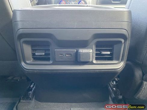 Used 2021 Chevrolet Silverado 1500 LT Trail Boss w/ Convenience Package II image 21