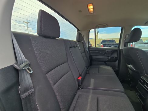 Used 2025 Honda Ridgeline Sport image 30