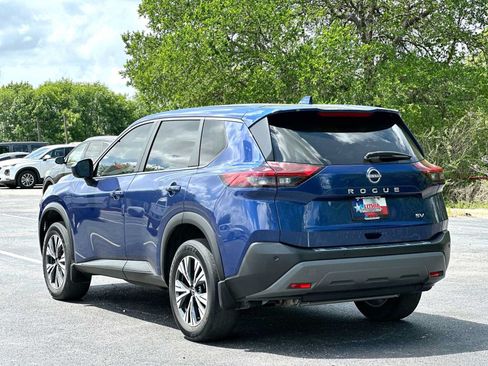 Used 2023 Nissan Rogue SV FWD image 13