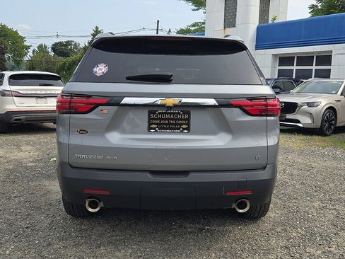 Used 2023 Chevrolet Traverse LT AWD/4WD image 7