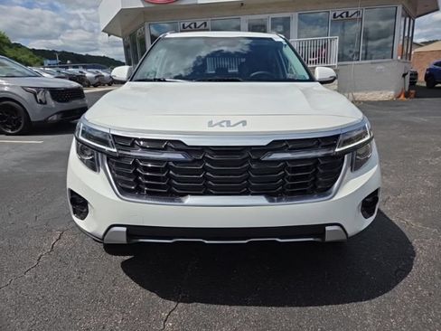 New 2026 Kia Seltos S AWD/4WD image 2