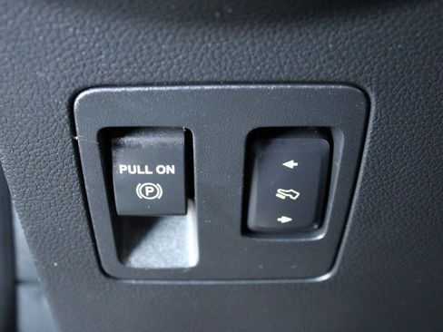 Used 2020 Ford Expedition Max Platinum image 31