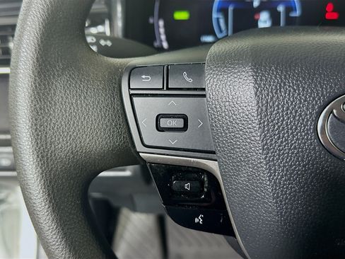 Certified 2025 Toyota Camry LE FWD image 16