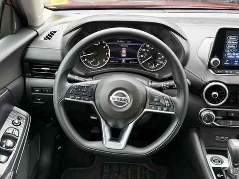 Used 2023 Nissan Sentra SV FWD image 14