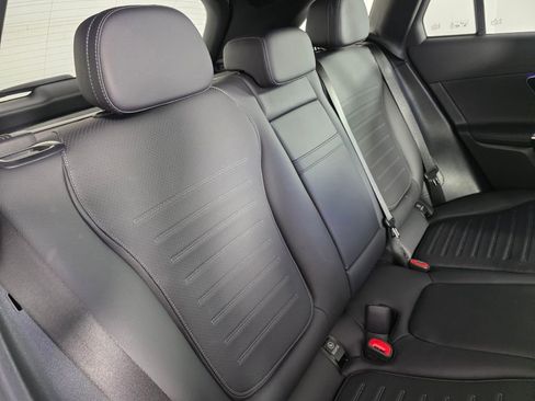 Certified 2025 Mercedes-Benz GLC 300 GLC 300 image 25