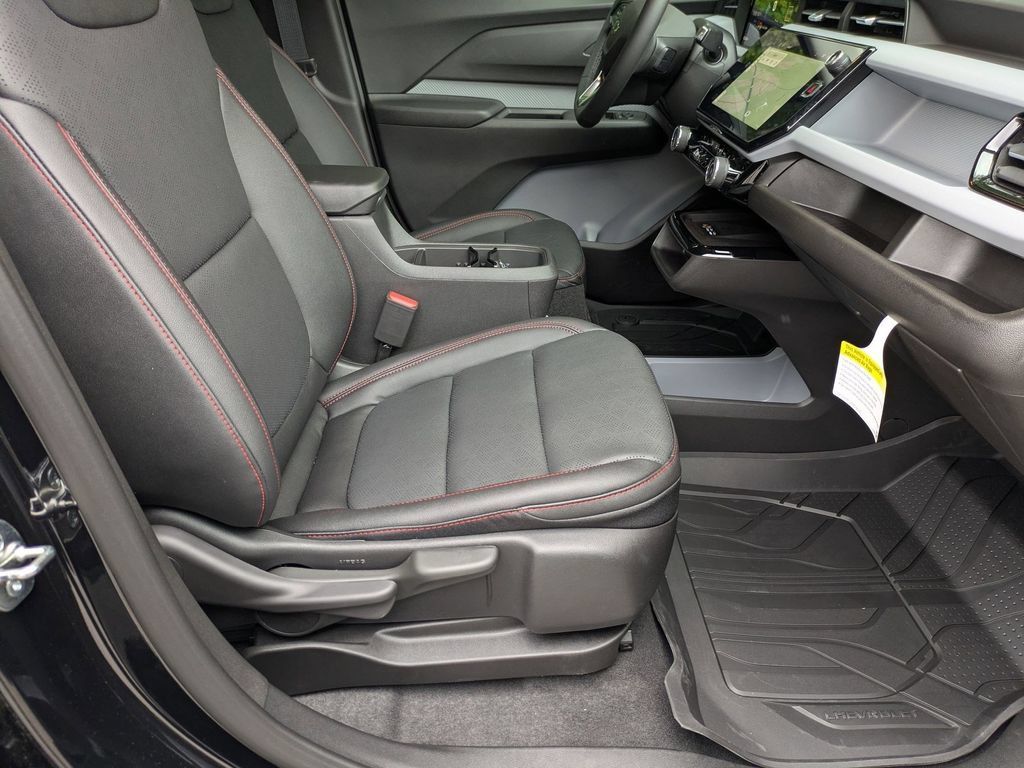 New 2027 Chevrolet Bolt RS FWD image 38