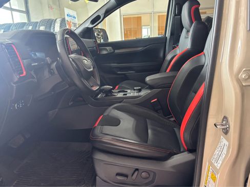 Used 2025 Ford Ranger Raptor AWD/4WD image 14