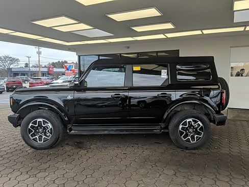 Used 2025 Ford Bronco Outer Banks image 8