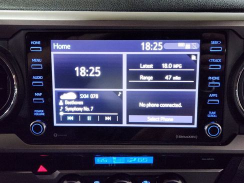 Used 2022 Toyota Tacoma SR5 image 34