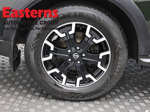 Used 2020 Nissan Pathfinder SL AWD/4WD image 9
