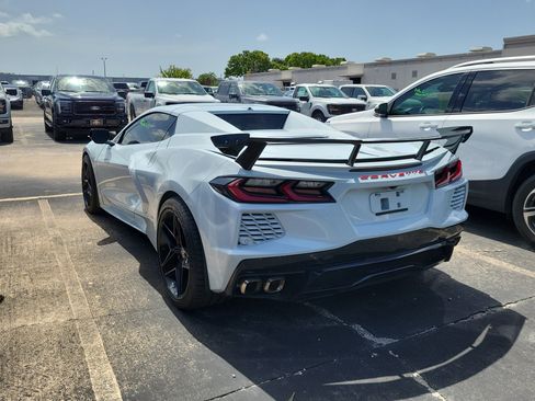 Used 2023 Chevrolet Corvette Stingray Preferred Conv w/ Z51 Performance Package RWD image 4