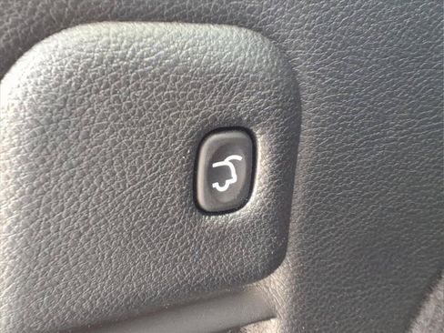 Used 2021 Jeep Grand Cherokee Limited AWD/4WD image 28