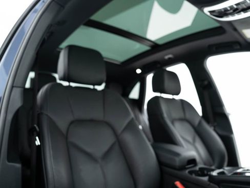 Used 2024 Porsche Macan Base w/ Premium Plus Package image 54