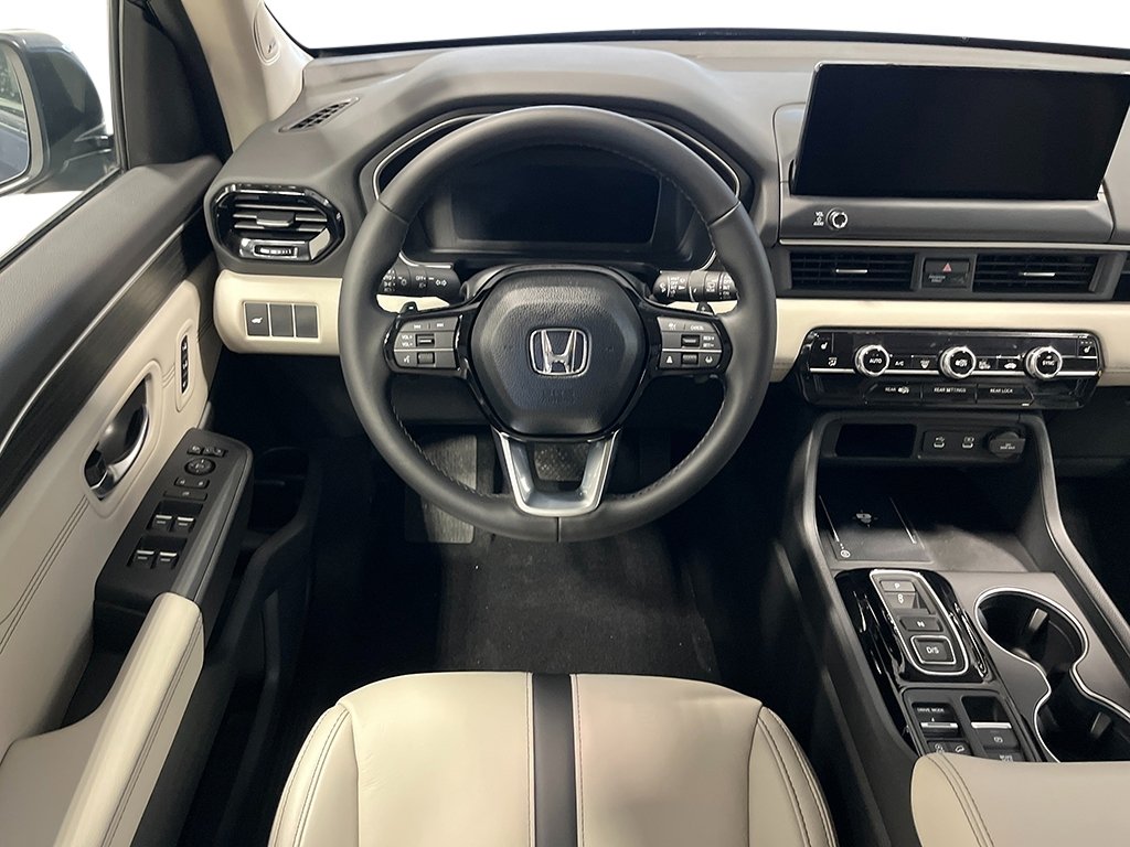 New 2026 Honda Pilot Touring image 27