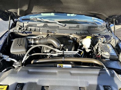 Used 2018 RAM 1500 Express w/ Express Value Package image 17