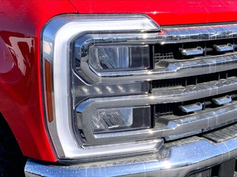 Used 2023 Ford F250 Lariat w/ Lariat Ultimate Package image 25