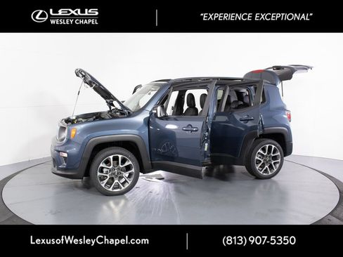 Used 2022 Jeep Renegade Limited w/ Sun, Sound & Wheels Group AWD/4WD image 11