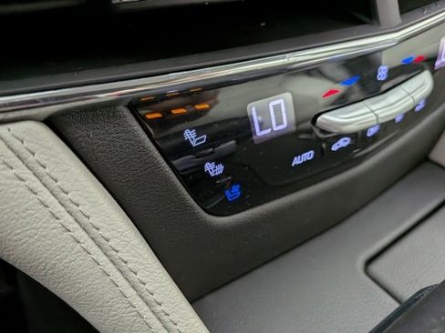 Used 2018 Cadillac CT6 Luxury image 10