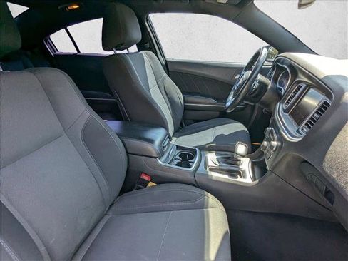 Used 2015 Dodge Charger R/T w/ Driver Confidence Group RWD image 17