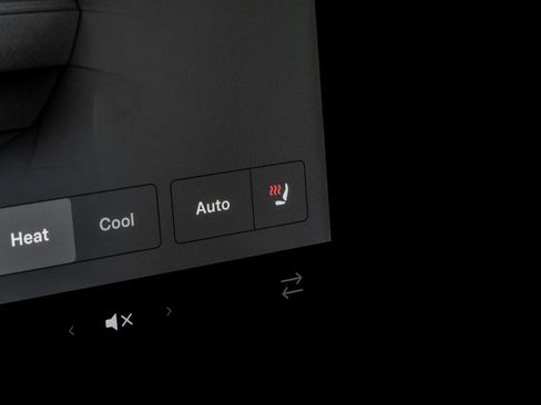 Used 2023 Tesla Model X image 30