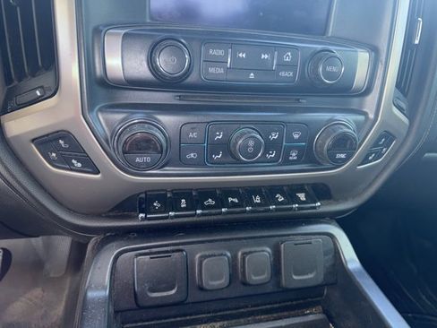 Used 2019 GMC Sierra 2500 Denali w/ Duramax Plus Package image 14