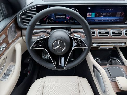 New 2026 Mercedes-Benz GLE 450 4MATIC Coupe image 14