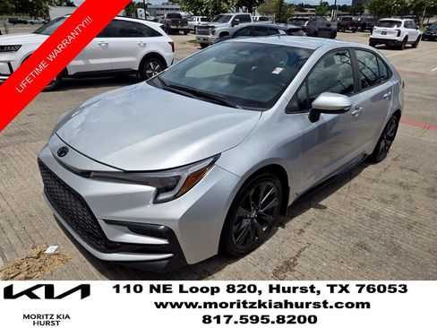 Used 2023 Toyota Corolla SE w/ Carpet Mat Package (TMS) FWD image 1
