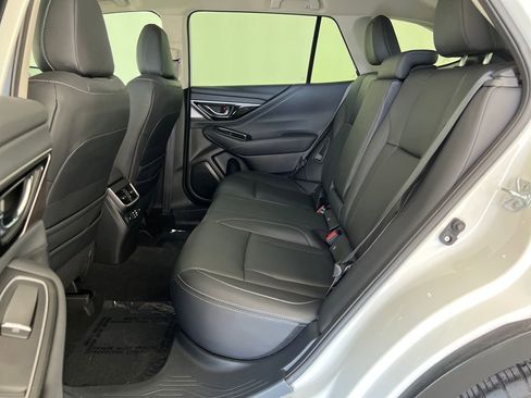 Certified 2023 Subaru Outback Touring XT AWD/4WD image 27