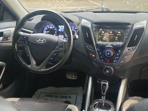 Used 2014 Hyundai Veloster Turbo FWD image 33