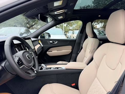 New 2026 Volvo XC60 B5 Core AWD/4WD image 12