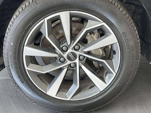 Certified 2023 Audi Q5 2.0T Premium w/ Convenience Package AWD/4WD image 11