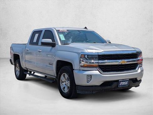 Used 2018 Chevrolet Silverado 1500 LT w/ Texas Edition RWD image 3