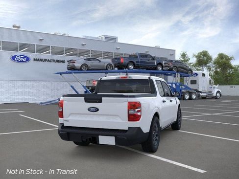 New 2026 Ford Maverick XLT w/ XLT Luxury Package FWD image 8