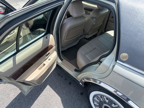 Used 2004 Mercury Grand Marquis GS RWD image 24