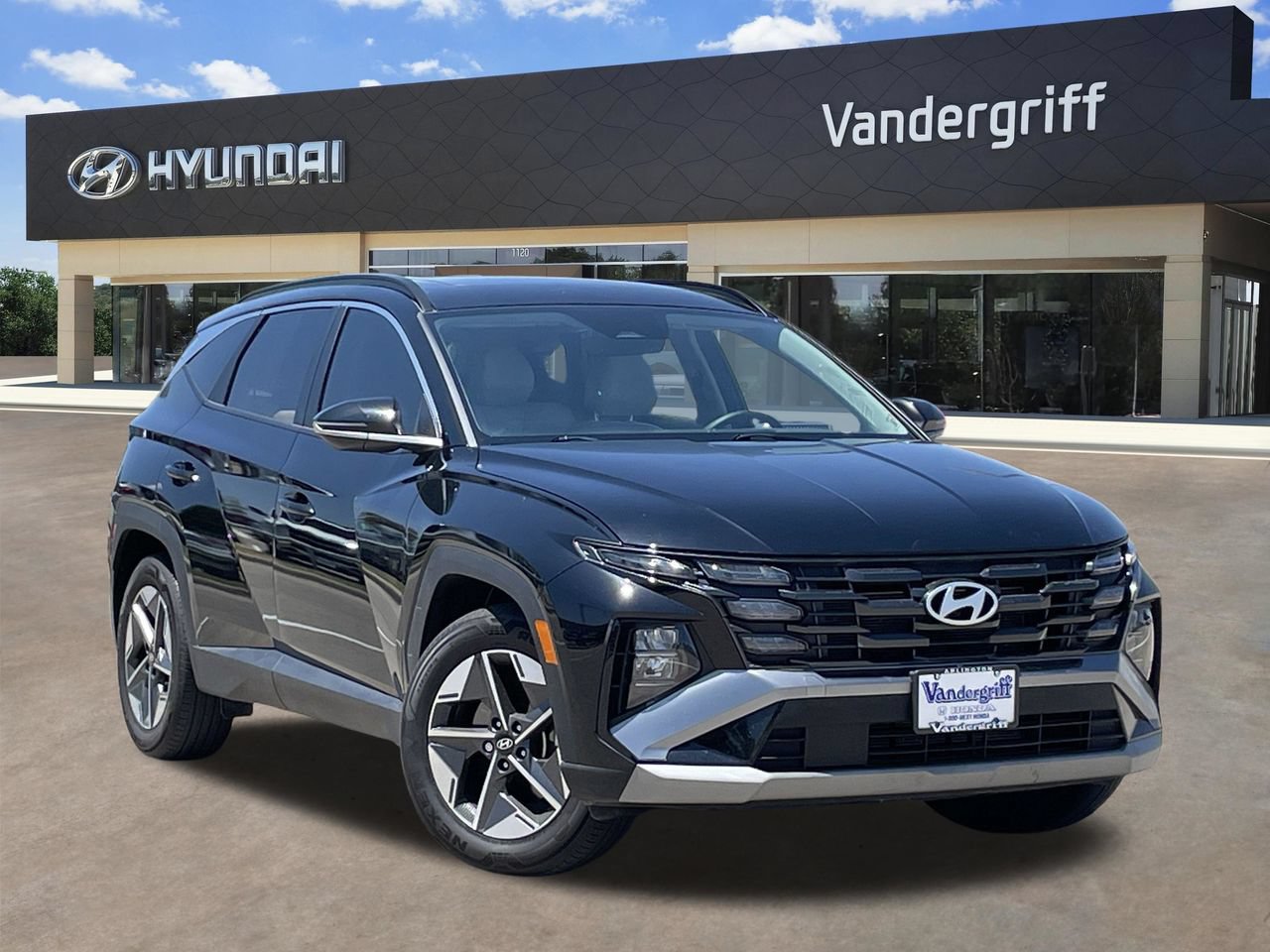 Used 2025 Hyundai Tucson SEL FWD image 1