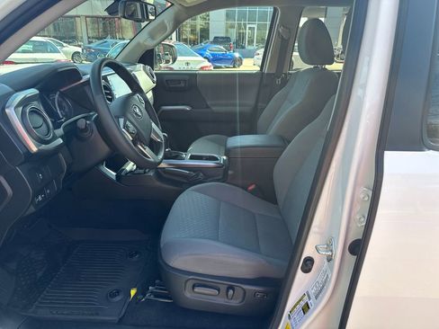 Certified 2023 Toyota Tacoma SR5 image 15