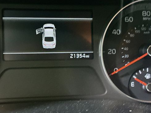 Used 2024 Kia Forte LXS w/ LXS Technology Package image 19