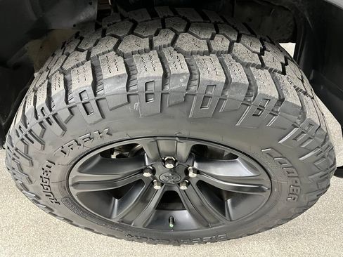 Used 2017 RAM 1500 Sport w/ Sport Premium Group AWD/4WD image 18