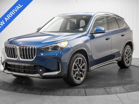 Used 2025 BMW X1 xDrive28i w/ Convenience Package AWD/4WD image 3