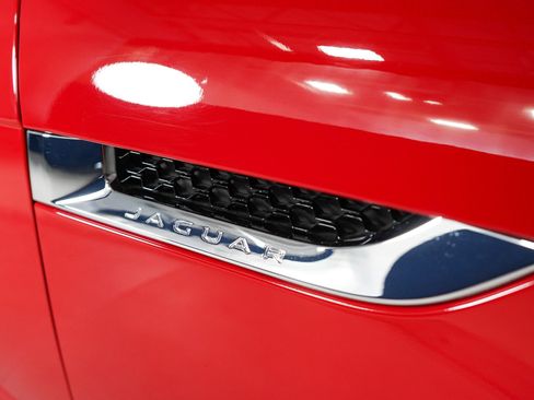 Used 2014 Jaguar F-TYPE S RWD image 29