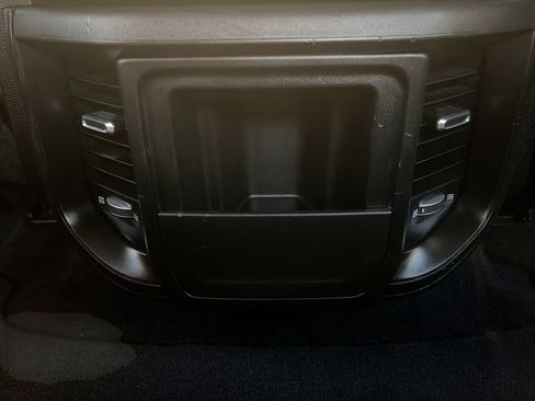 Used 2022 RAM 1500 Big Horn AWD/4WD image 22