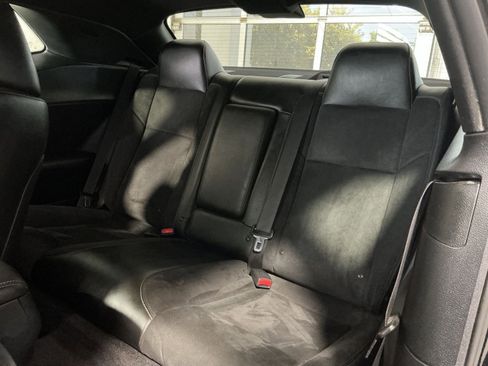 Used 2018 Dodge Challenger R/T Scat Pack RWD image 24