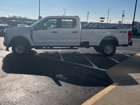 Used 2023 Ford F350 XL w/ 360-Degree Camera Package image 3